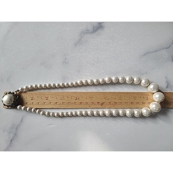 Coro Faux Pearl Beaded Necklace, READ FAIR CONDITION - Picture 10 of 10